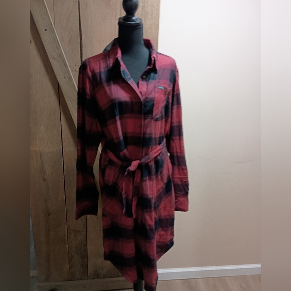 Columbia Flannel Black & Red Dress with Side Pockets NWT Large - Picture 1 of 10